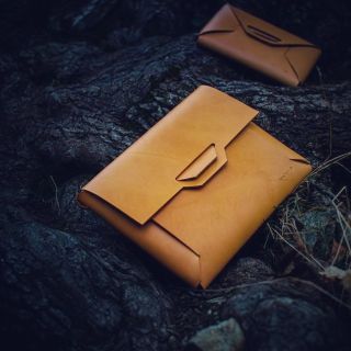 Light in Dark 💡 Geometry in Nature 📐 #leathery #design #handbags #geometry #minimalism #leatherwallet #nature #material...